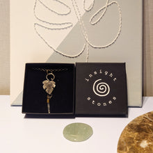 Carica l&#39;immagine nel visualizzatore di Gallery, Ethereal Grove Ketting - Insight Stones