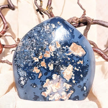 Charger l&#39;image dans la galerie, Blauwe Lace Agaatvlam - Insight Stones