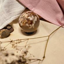 Load image into Gallery viewer, Bloemagaatbollen - Insight Stones