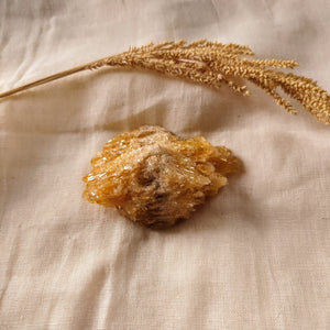 Honingcalciet brok - Insight Stones