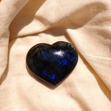 Load image into Gallery viewer, Labradorietharten - Insight Stones