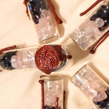 Carica l&#39;immagine nel visualizzatore di Gallery, Liefdesflesjes met edelstenen - Insight Stones