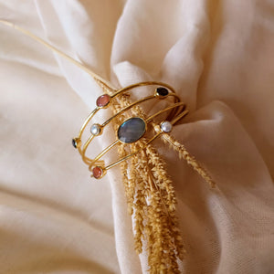 Vergulde statement armband - labradoriet, maansteen en parel - Insight Stones