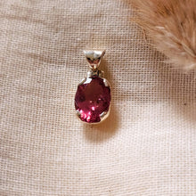 Charger l&#39;image dans la galerie, Zilveren (925) hanger met gefacetteerde roze toermalijn - Insight Stones
